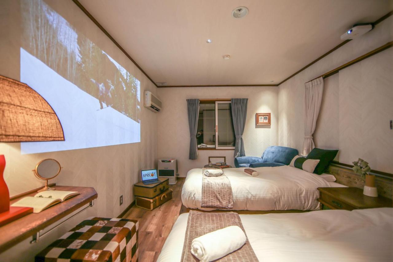 Apricot Pension Хакуба-Мура Экстерьер фото